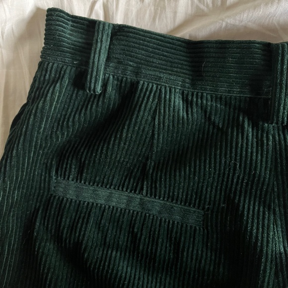 & Other Stories wide wale forest green corduroy pants - Picture 8 of 11